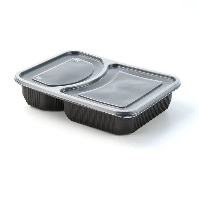 Fargerike plastbeholdere for måltidsforberedelser